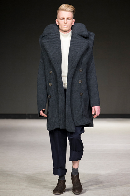 SS18 Steife Brise Hannah Kliewer Runway